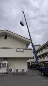 発電機の更新工事